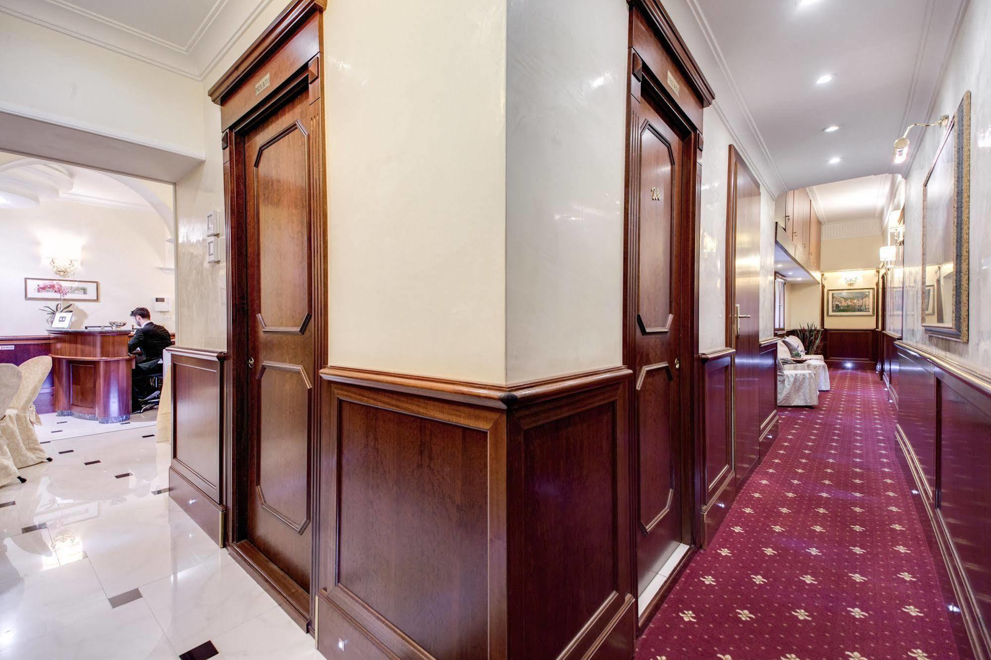 Esedra Inn Róma Kültér fotó